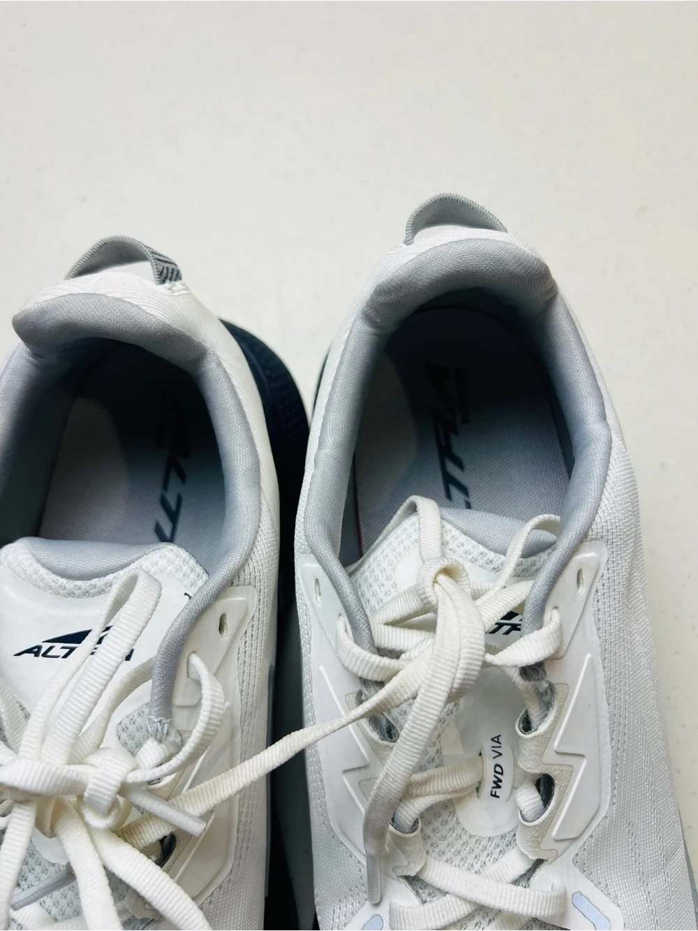 Altra FWD Via Running Shoes White/Blue Men Size 11.5